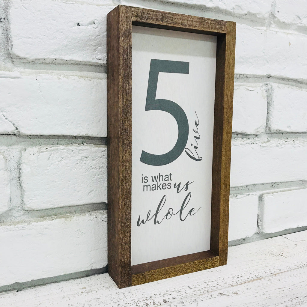 Farmhouse Wall Decor, Family of 5 Home Sign, Rustic Wooden Frame Decoration