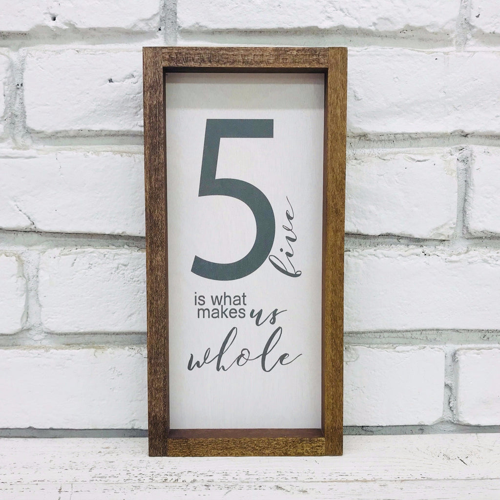 Farmhouse Wall Decor, Family of 5 Home Sign, Rustic Wooden Frame Decoration