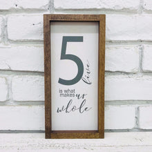 Load image into Gallery viewer, Farmhouse Wall Decor, Family of 5 Home Sign, Rustic Wooden Frame Decoration