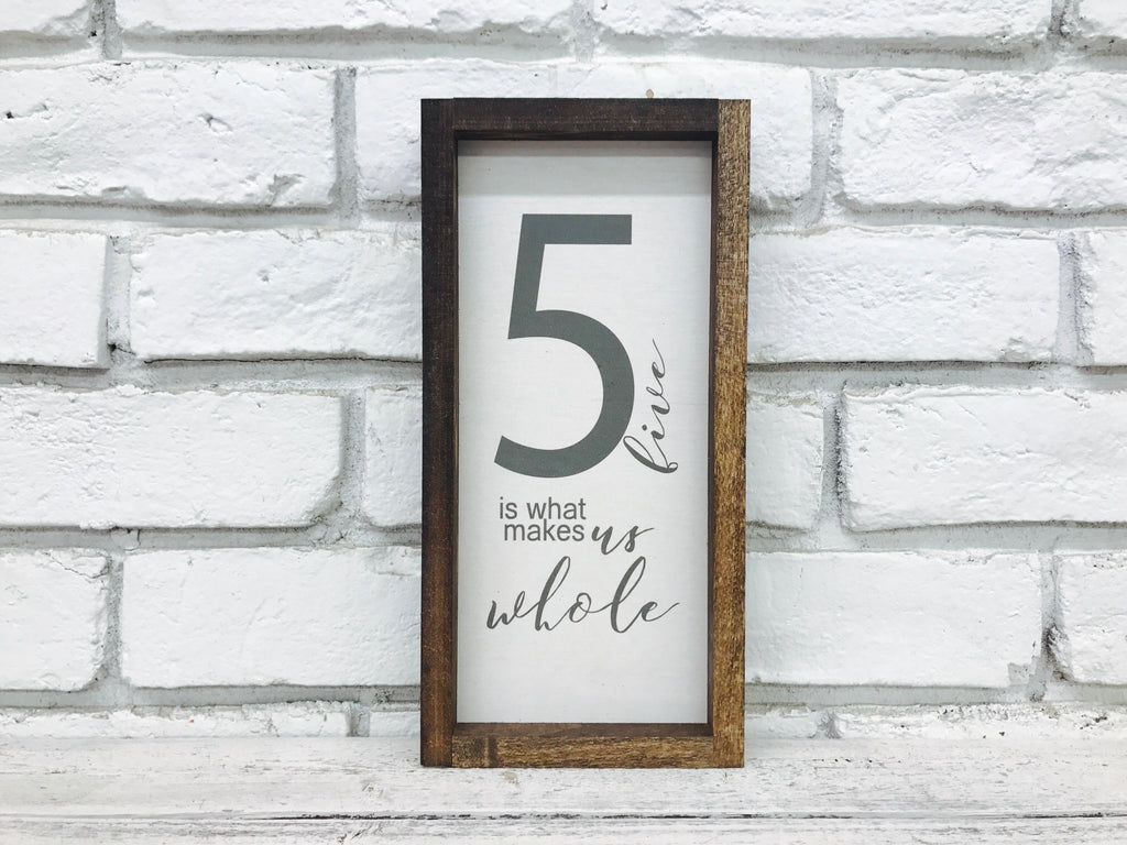 Farmhouse Wall Decor, Family of 5 Home Sign, Rustic Wooden Frame Decoration