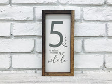 Load image into Gallery viewer, Farmhouse Wall Decor, Family of 5 Home Sign, Rustic Wooden Frame Decoration